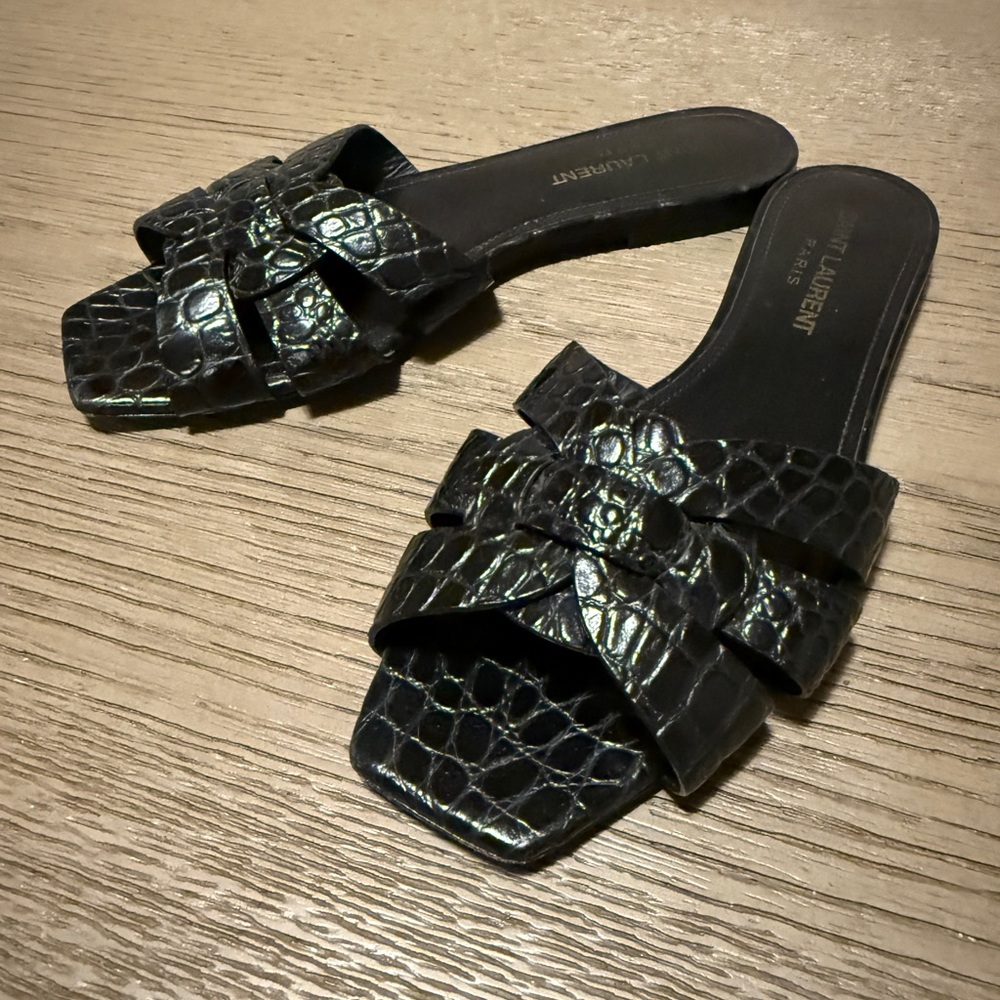 Saint Laurent YSL Tribute Black Croc-Embossed Patent Leather Sandals